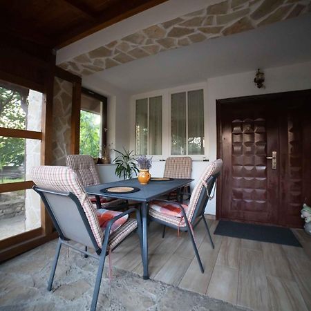 Full-House Si Gradina In Bucovina, Lisaura Villa Buitenkant foto
